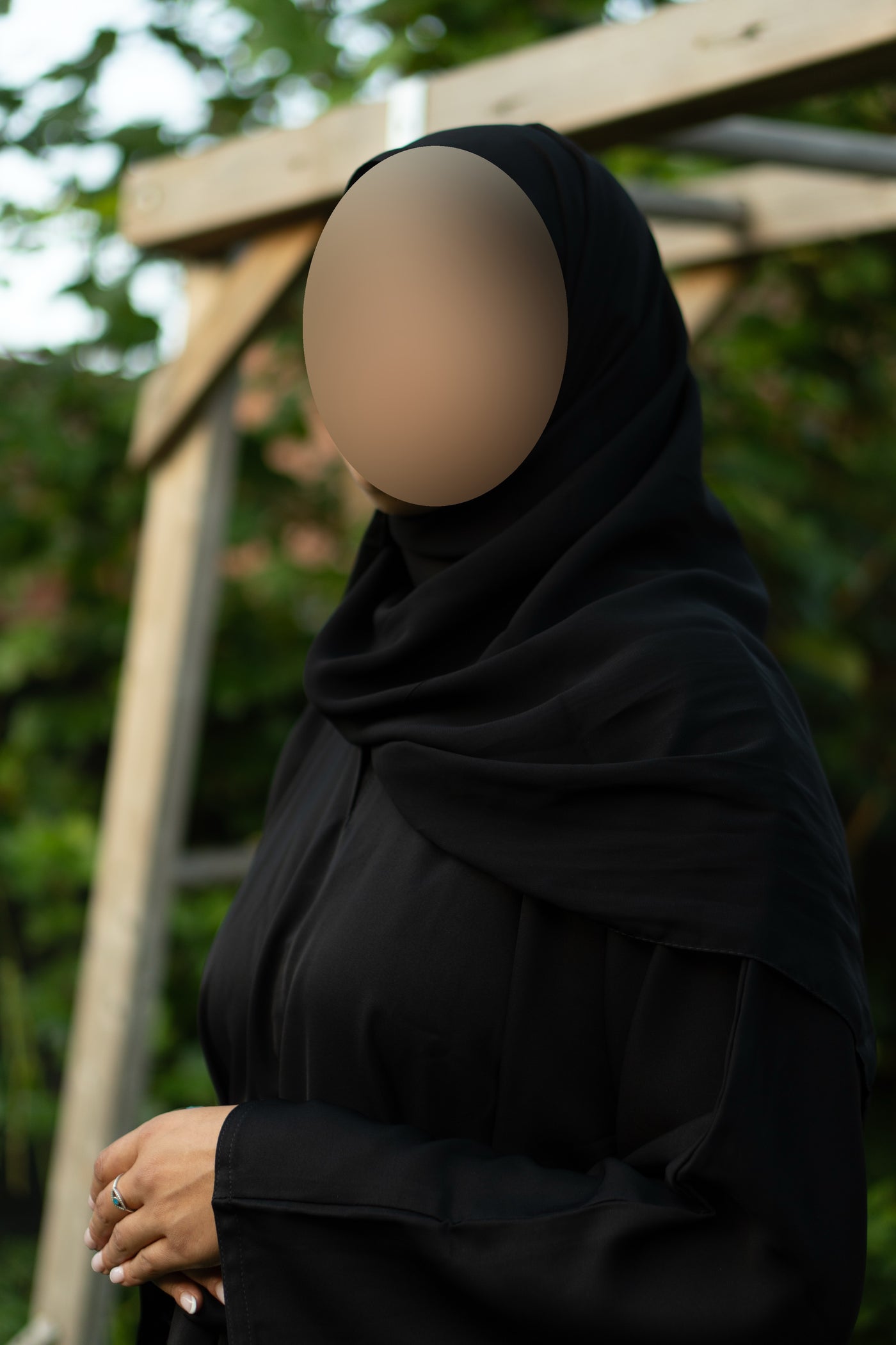 Black closed abaya