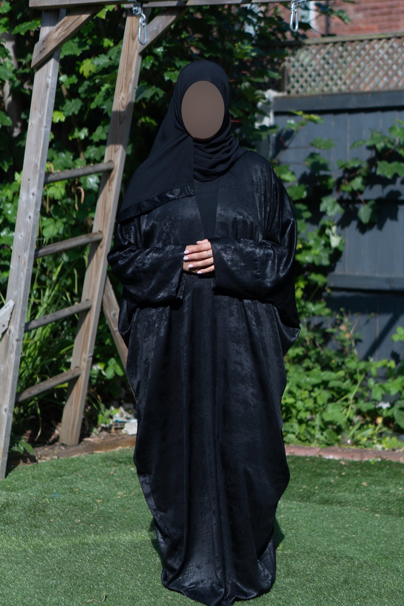 Black shimmer abaya