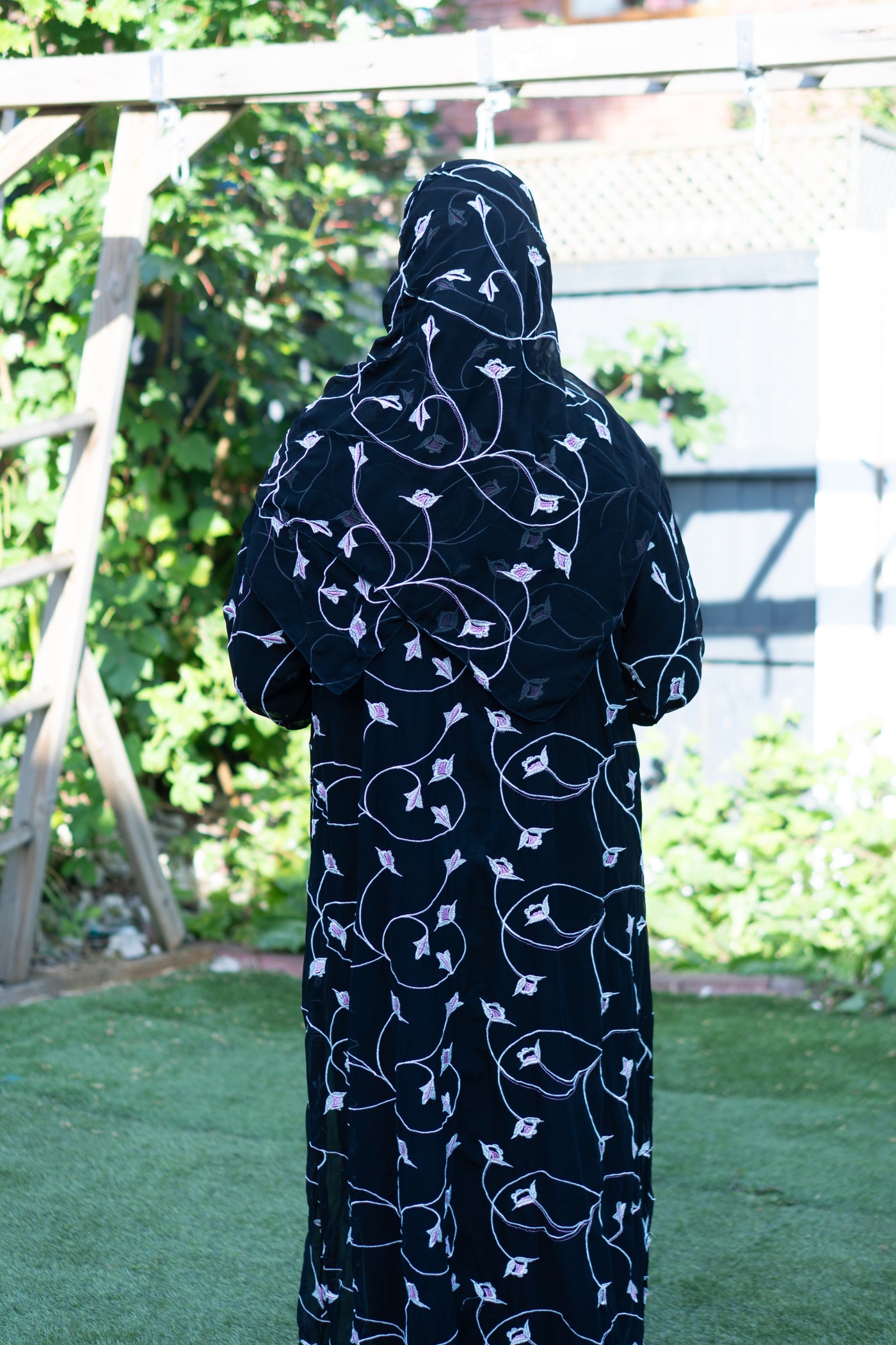 Black floral abaya